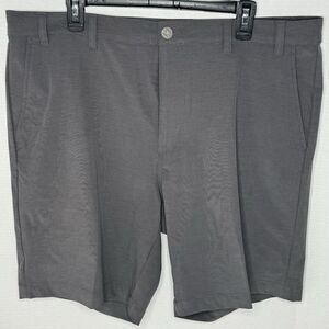 PGA Tour Men’s Gray Pinstripe 4 Pocket Flat Front Casual Walk 9" Shorts Size 40